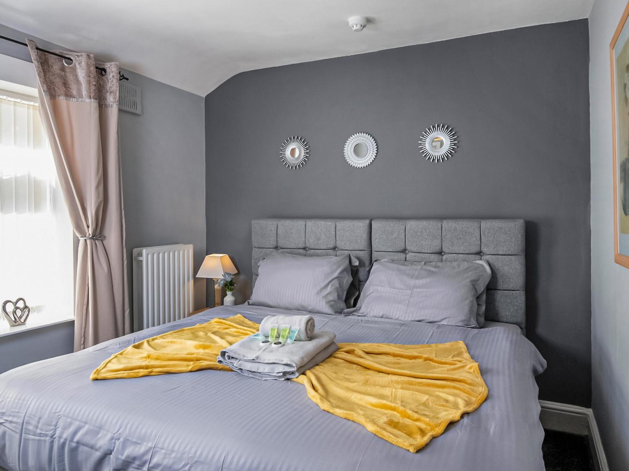 Six-Bedroom Holiday Home
